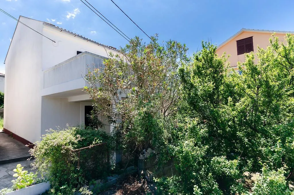Apartment Ruza Lopar