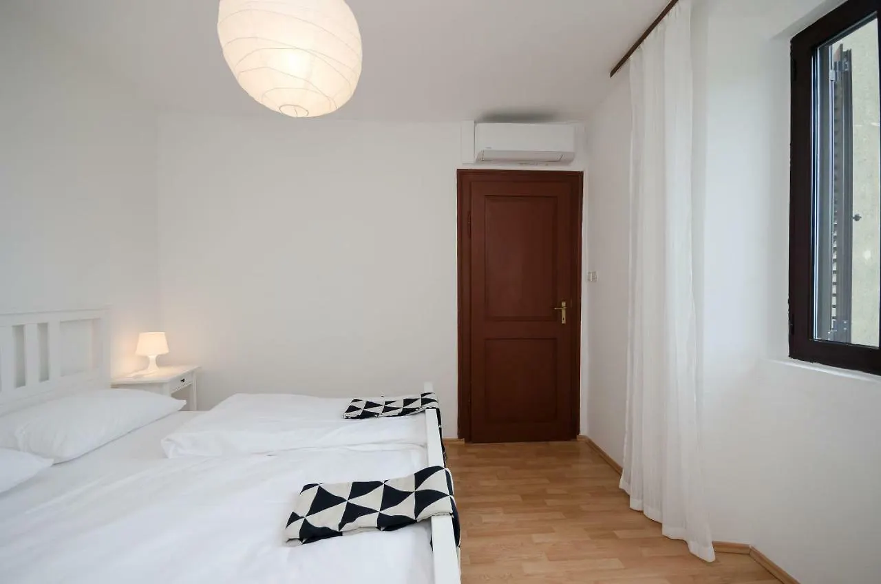 Apartment Ruza Lopar Croatia